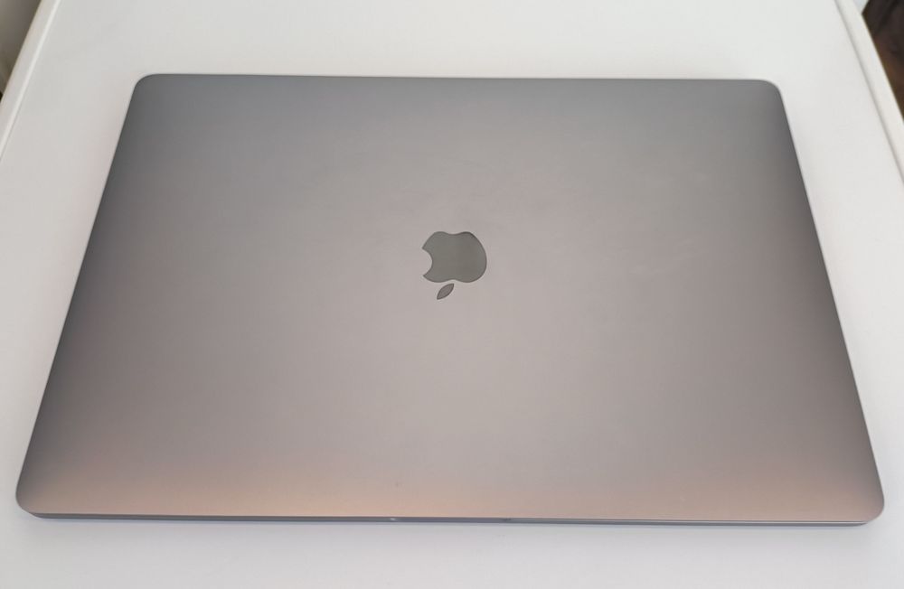MacBook Pro 2019 I7 / 500GB / 16GB Ram (C/novo comprado em loja  2021)