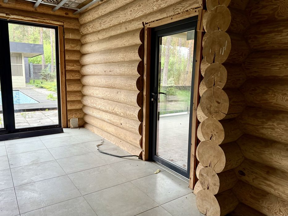 Котедж ЗРУБ 11 соток з Басейном та Банею ! Біля лісу