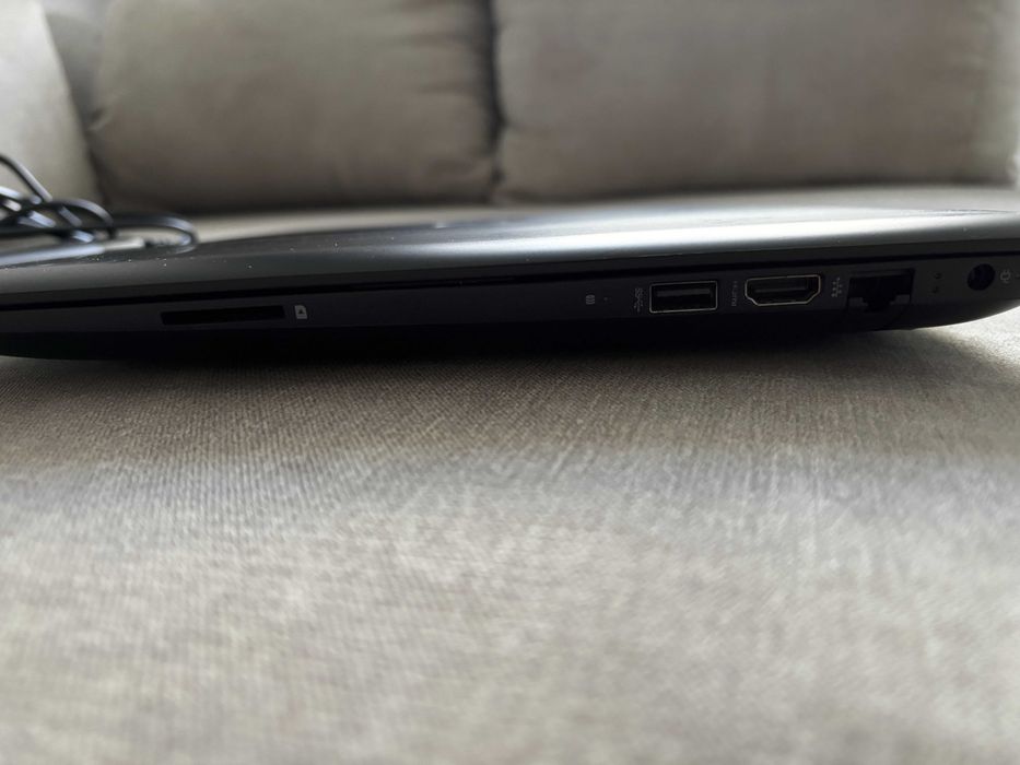 HP Pavilion 15 i5-8300H / GTX 1050Ti / 16GB RAM / 480GB