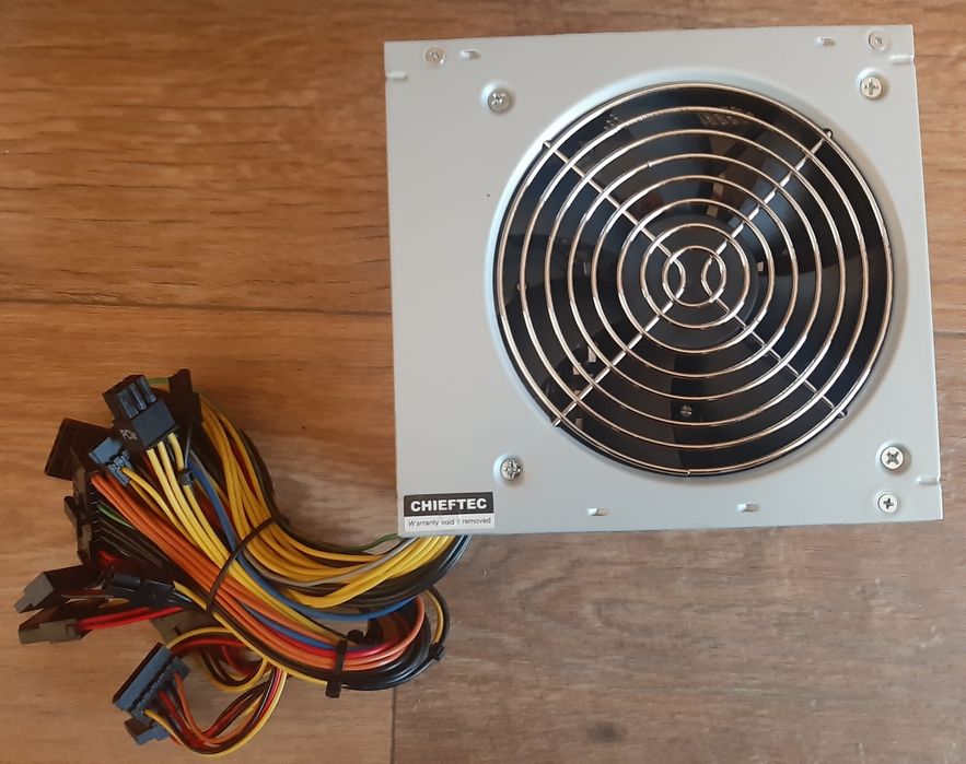 Продам новий блок живлення Chieftec iArena GPB-500S 500W