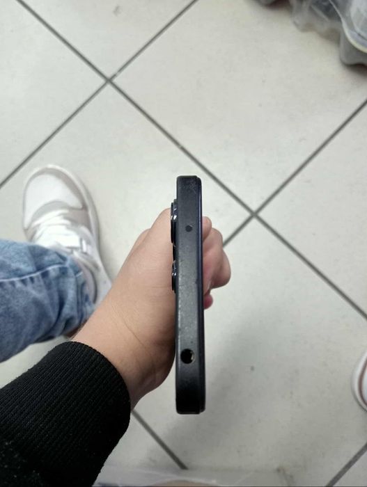 Продам телефон 128гб