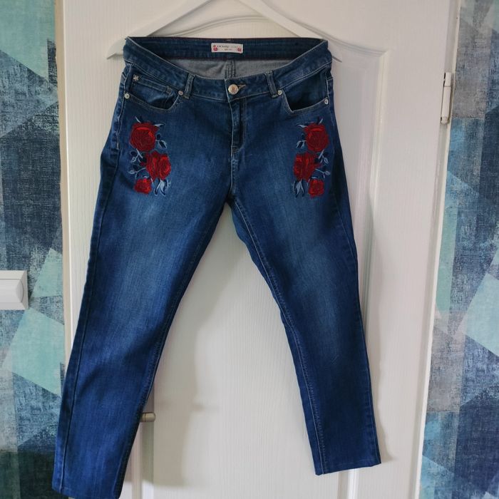 Sprzedam damskie jeansy Orsey.