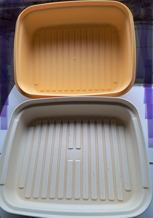 Caixa para o pão ou afins da tupperware