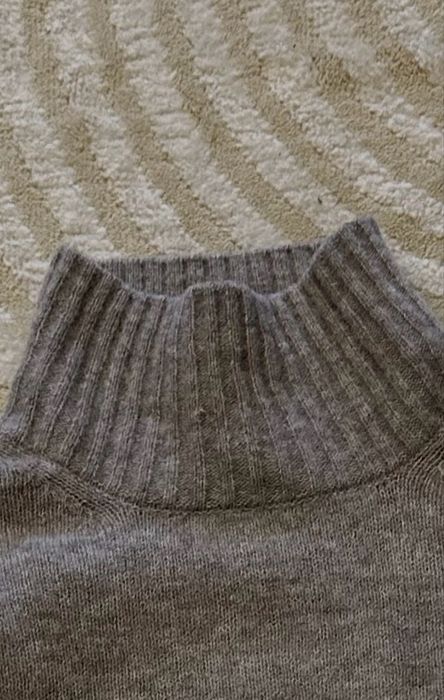 Базовий светр &other stories