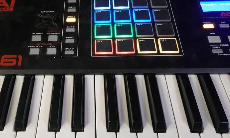 Akai Professional MPK261