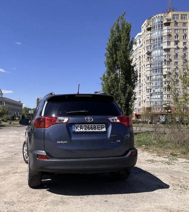 Тойота РАВ 4 2.5 г/б