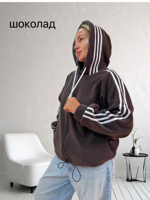 Гарна курточка для дитини