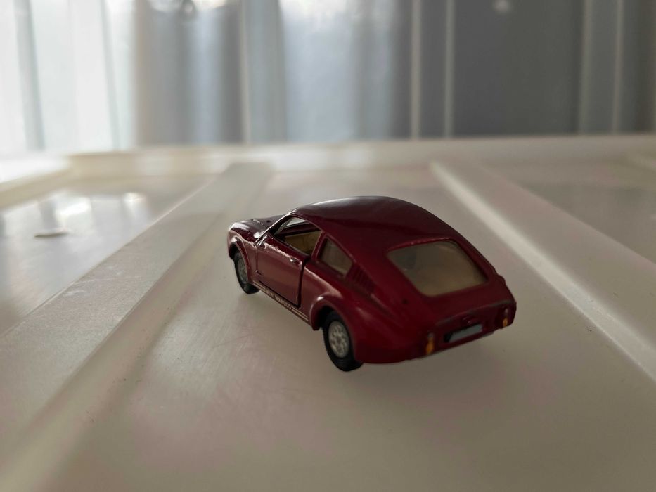 Mini Marcos GT 850 - Corgi Toys 341  - esc.aprox.1:43