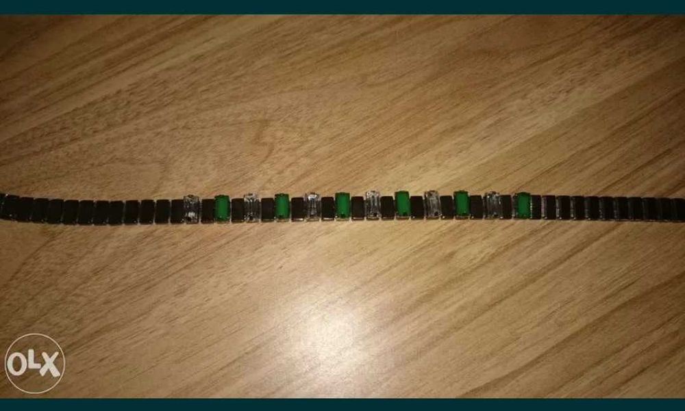 Parfois Elastyczna śliczna Kolia z kamieniami. Nowa