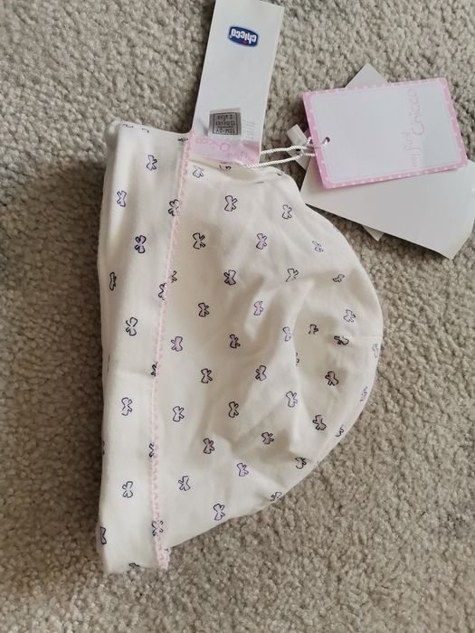 Gorros novos 0-12 meses