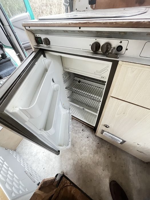 Autocaravana para colocar em espaco privado