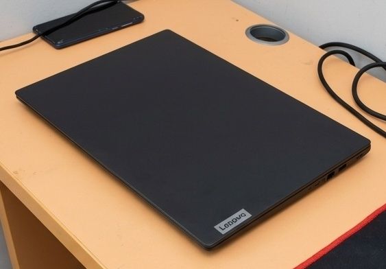 Laptop Lenovo i3