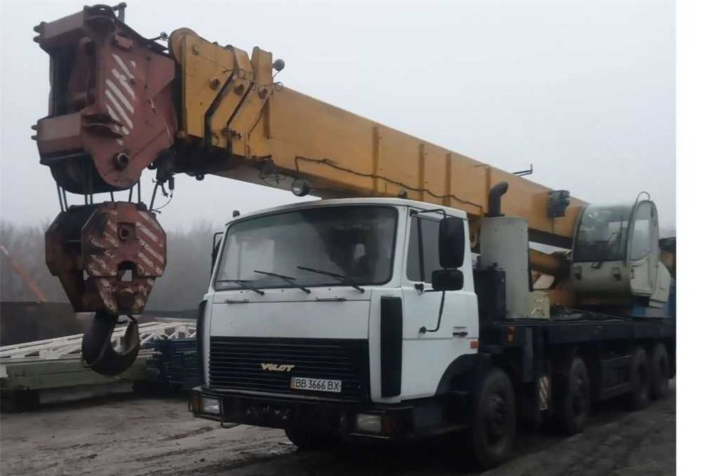 КС-6476 на шасси МЗКТ-69234 тяжелый автокран