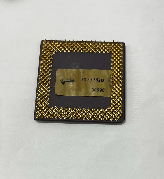 CPU AMD 2.2v core 3.3v