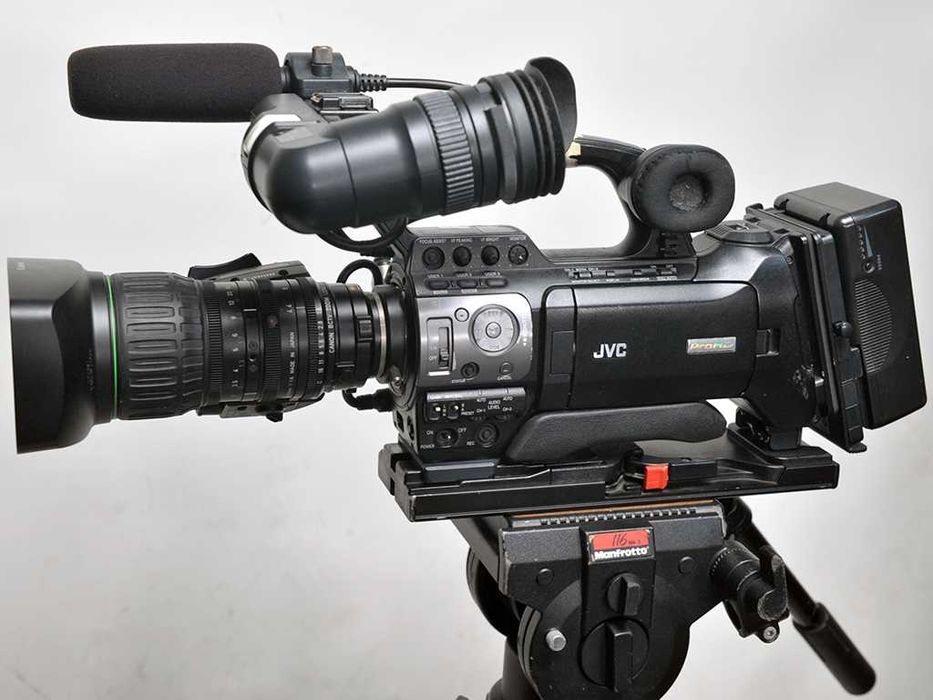 Câmera de vídeo Profissional JVC GY HM750