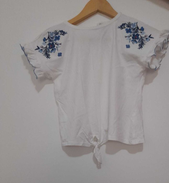 T-shirt com flores