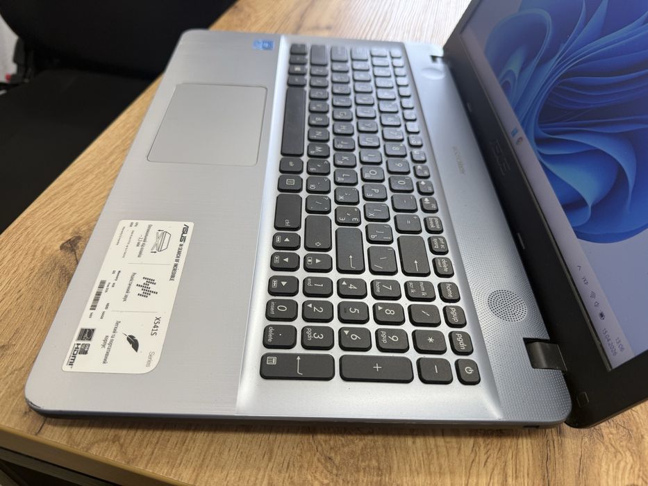 Ноутбук  Asus X541S
