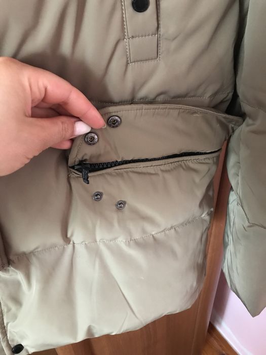 Куртка -пуховик