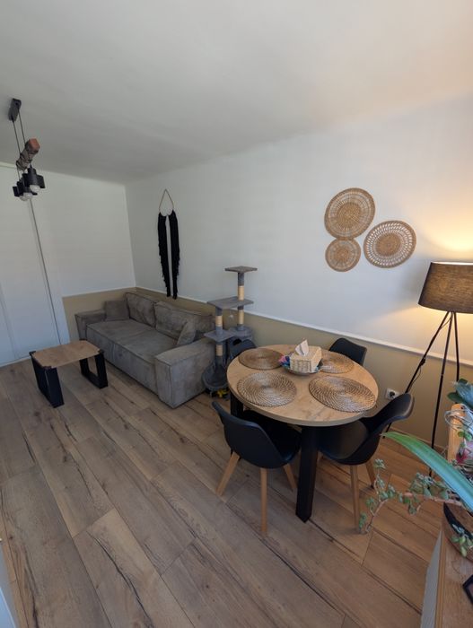 Słoneczne, ekonomiczne mieszkanie z dużym balkonem w centrum - 49,70 m² - Widok 5