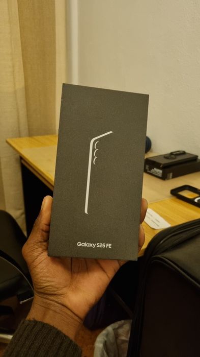S25 Fe selado despacho 500€