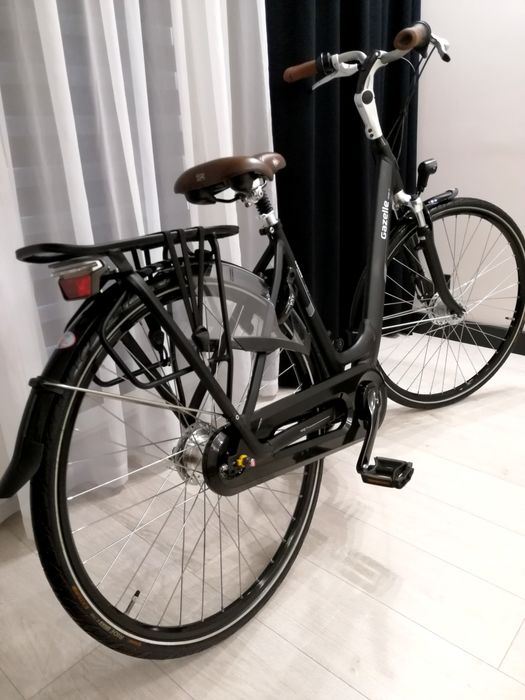 Gazelle Orange C7+