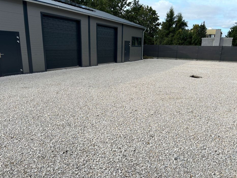 Kruszywo dekoracyjne na podjazd - biały grys 16-32 kamień dekoracyjny