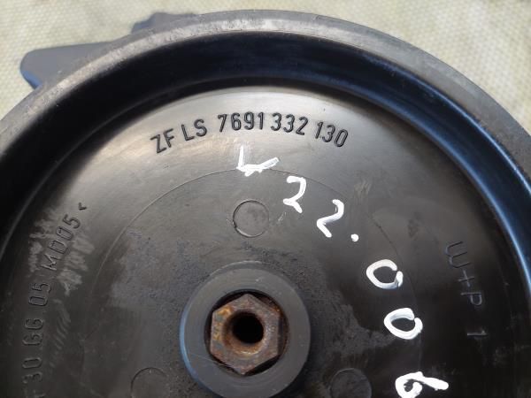Bomba de direção MERCEDES-BENZ Classe C (W203)