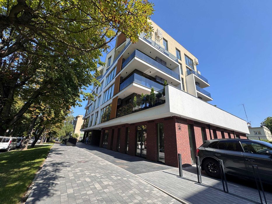 БЕЗ КОМІСІЇ Продаж 3-кім квартири в елітній новобудові на вул. Окружна