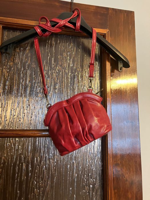 Torebka retro mała pasek ciemna czerwień czerwona urocza stan bdb