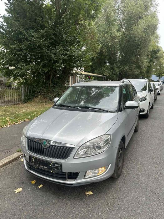 Авторозборка Skoda Fabia 2,машина в розбор фабия 2,шрот,запчасти шкода