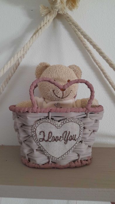 Peças unicas de artesanato e decoração infantil feitas à mão e personalizado.