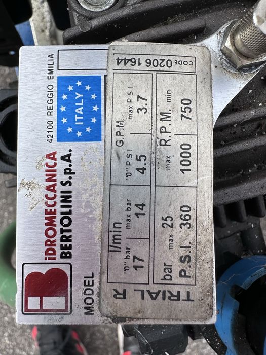 Maquina pulverizadora Sulfatar Motorizada