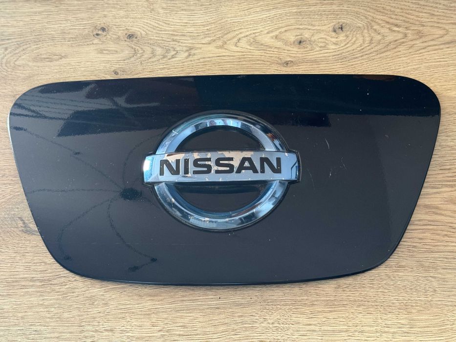 Кришка лючок зарядного порта Nissan Leaf: 1 700 грн