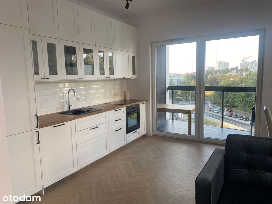 Apartament dwupokojowy z widokiem na morze
