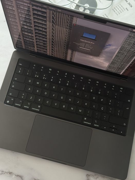 Macbook Pro M4 14”