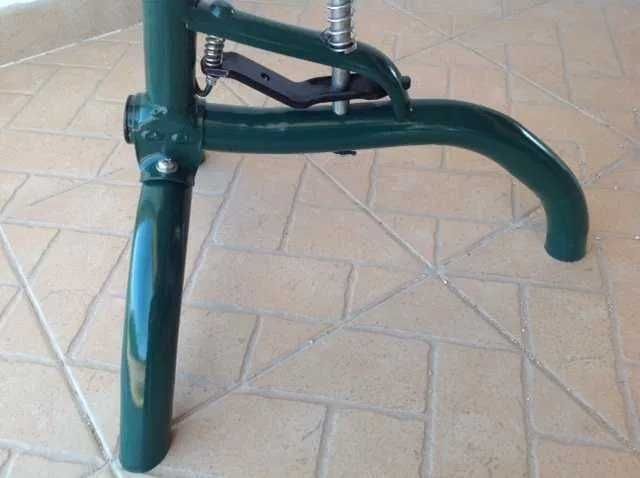 Capsulador de garrafas