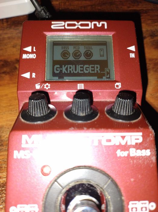 Zoom MS60b multiefekt basowy do gitary basowej