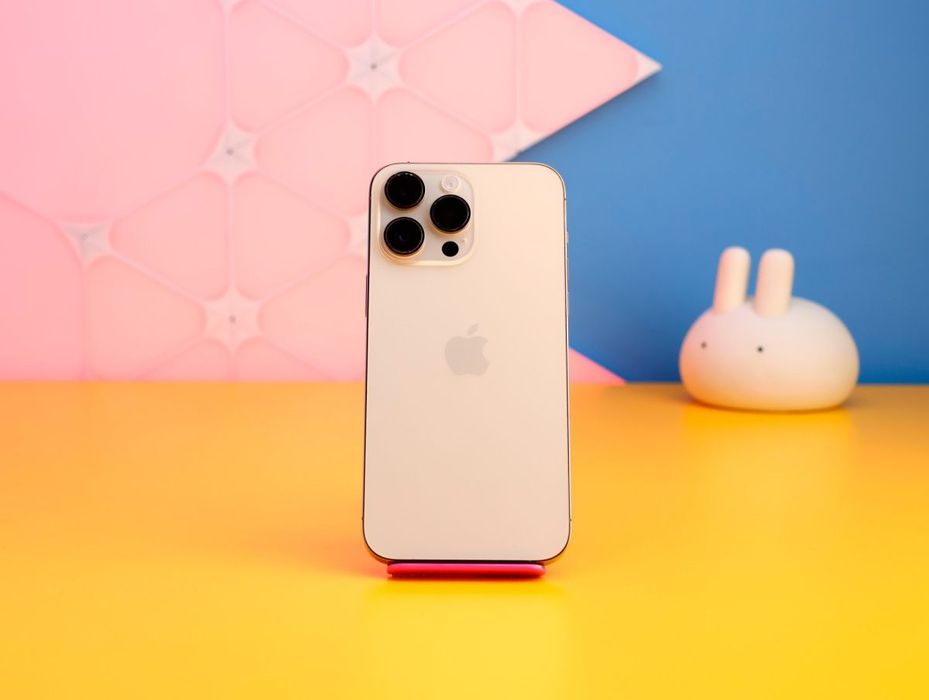 Смартфон Apple iPhone 14 Pro Max 256GB Gold (169945) Б/У З ГАРАНТІЄЮ