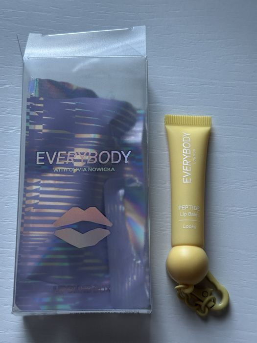 żółty blyszczyk everybody london x Olivia Nowicka