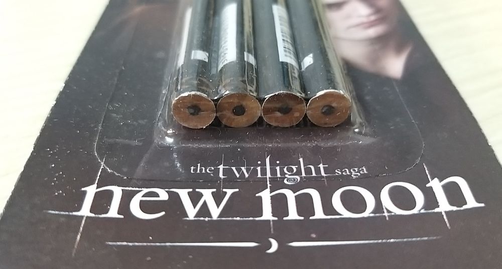 Lápis twilight new moon.