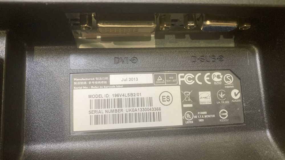 Монітор Philips 196V4L