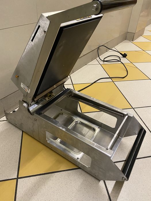 Zgrzewarka do pojemników opakowań MCS Metroopack