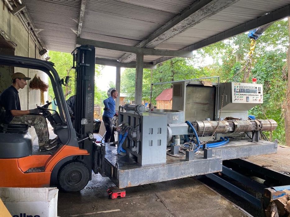 Relokacje, przenosiny, demontaż, transport maszyn i linii produkcyjny