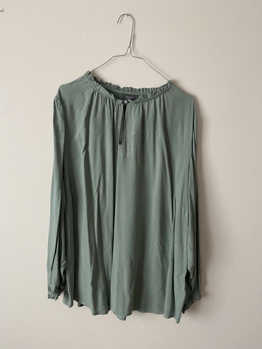 Blusas pouco usada C&A e MO