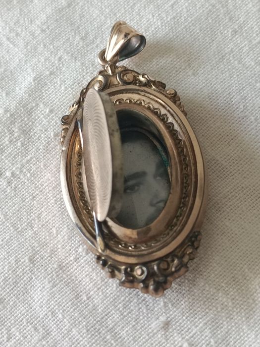 Локет, медальон антикварный.Золото дубле.30 годы