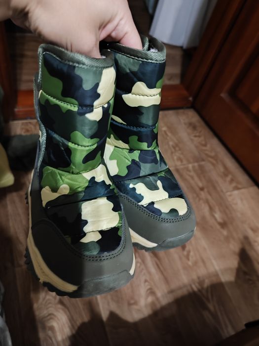 Взуття зимове, демісезонне на хлопчика