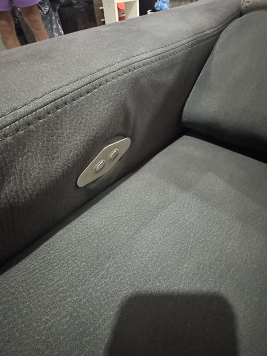 Sofá de Canto com Chaise Lounge e Relax Elétrico