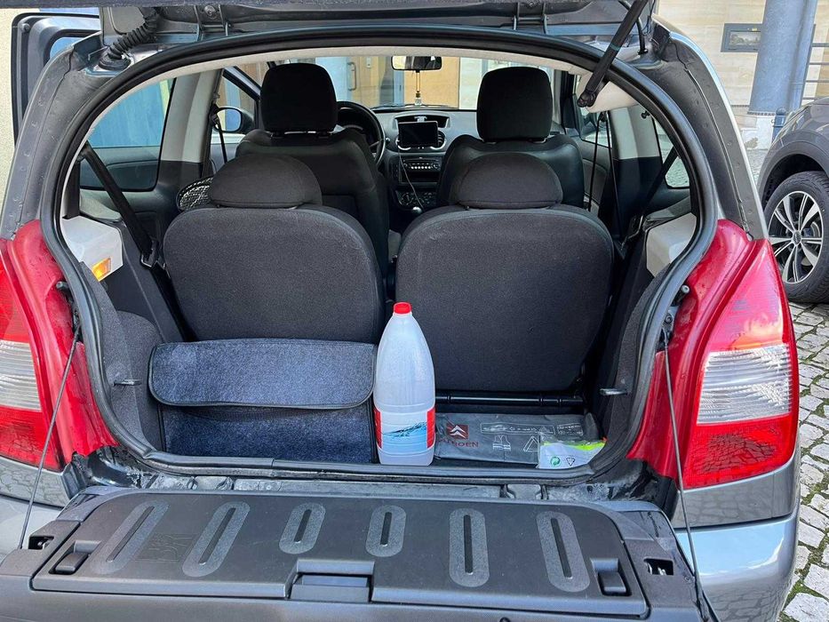 Vende-se Citroen C2 Gasolina, bom estado