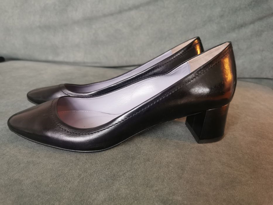 Czółenka 7 mil czarne r. 37 jak nowe!