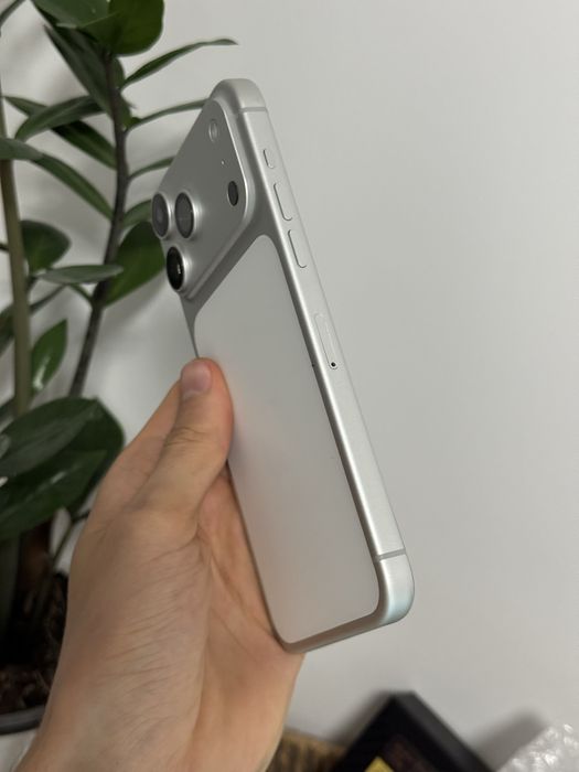 Iphone 14 Pro Max в корпусі 17 Pro max 128 Gb